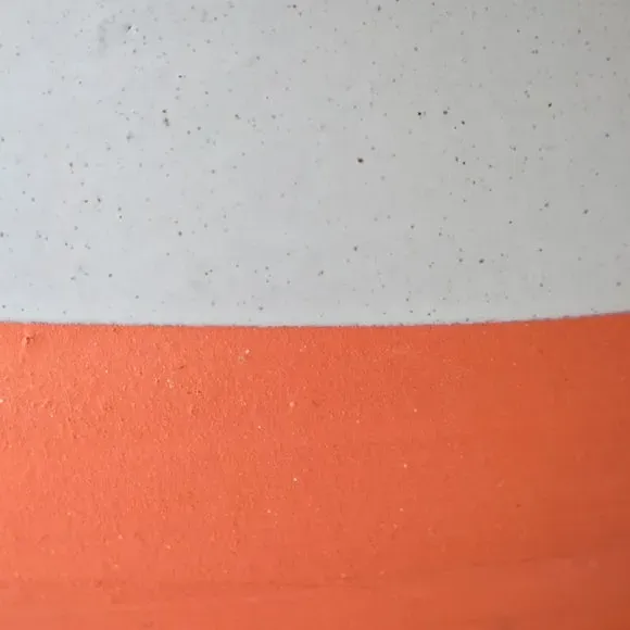 Scalloped Vase - Olive, Terracotta