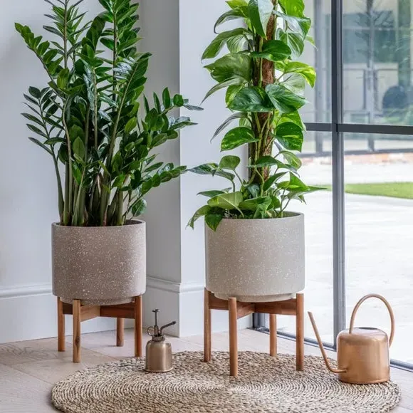 Speckled Plant Pot with Stand - White, Ceramic