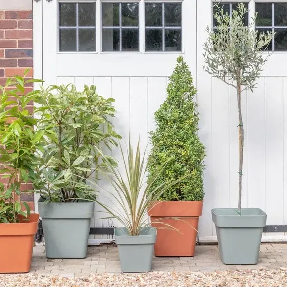 Square Planter with Wheels - Sage, Plastic