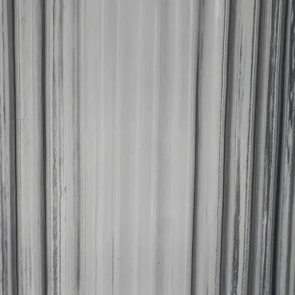 Tall Ribbed Vase - Clear