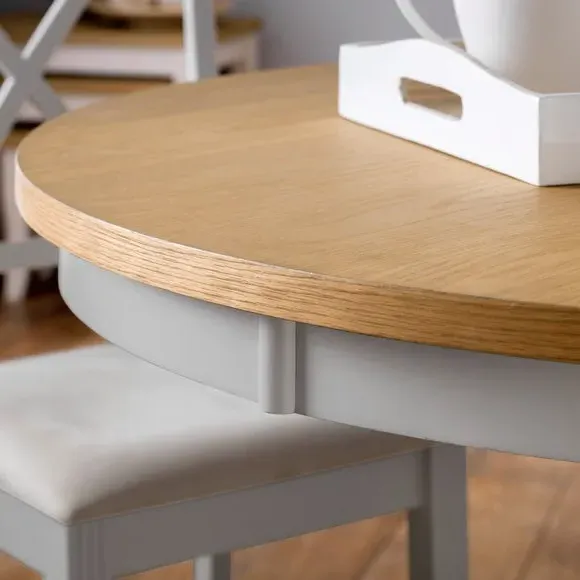 4-Seater Round Dining Table - Ivory, Oak Veneer