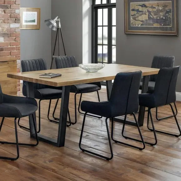 6-Seater Rectangular Dining Table - Oak