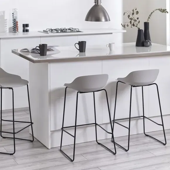 Set of 2 Bar Stools - Light Grey, Metal