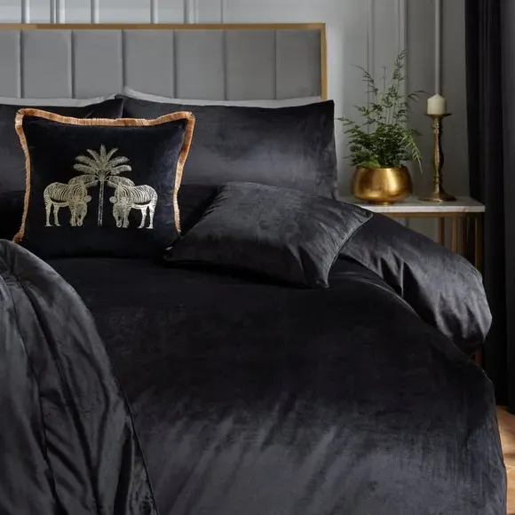 Montrose Cushion - Black, Velvet