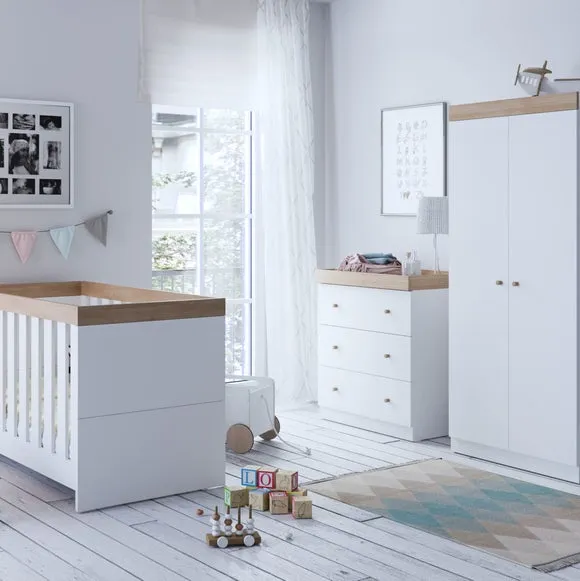 3-Piece Nursery Set with Convertible Cot - White image