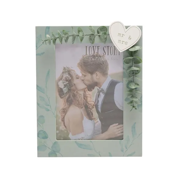 Portrait Photo Frame with Heart - Green, Wood