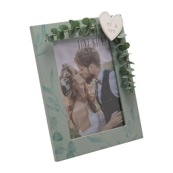 Portrait Photo Frame with Heart - Green, Wood