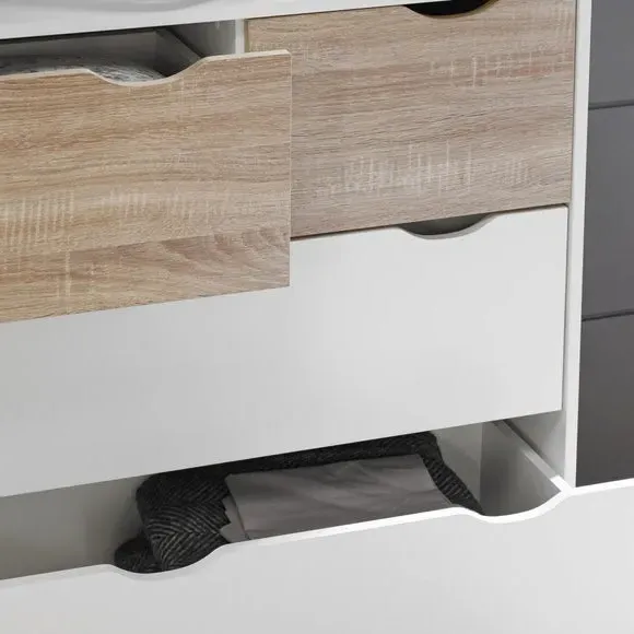 4-Drawer Chest with Integral Handles - White
