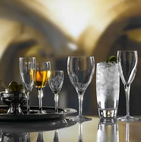 Set of 4 Beer Glasses - Clear, Glass