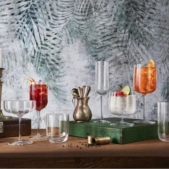 Set of 4 Cocktail Coupe Glasses - Clear, Glass