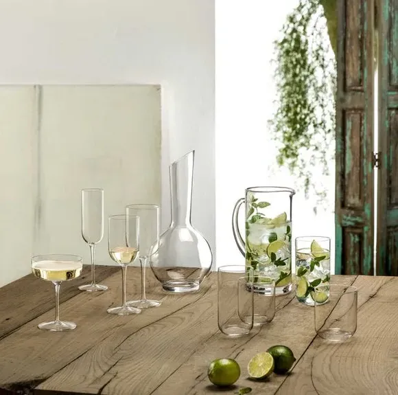Set of 4 Coupe Glasses - Clear, Glass