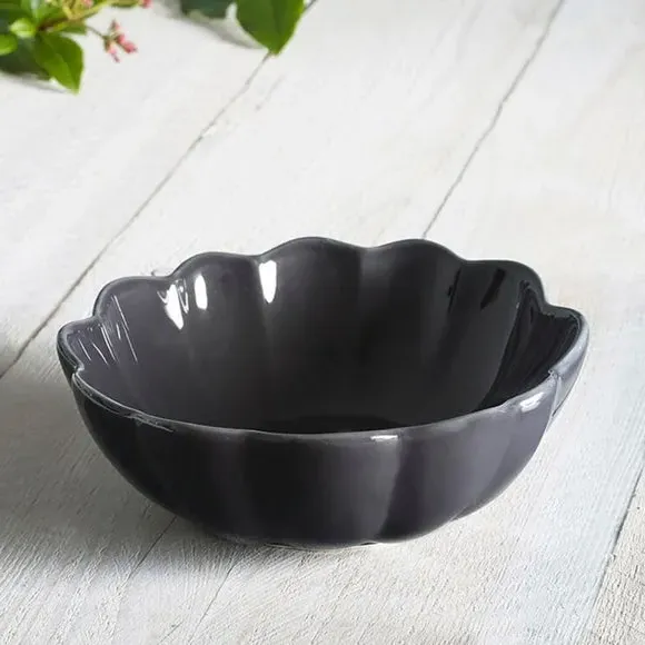Set of 2 Scallop Nibble Bowls - Grey, Stoneware