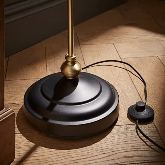 Banker Floor Lamp with Tiltable Head - Black, Metal