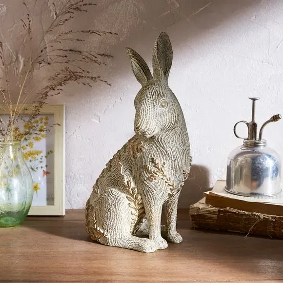 Decorative Hare Ornament - Light Wood, Resin image
