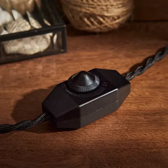 Dodo Wall Light with Plug - Bronze, Metal