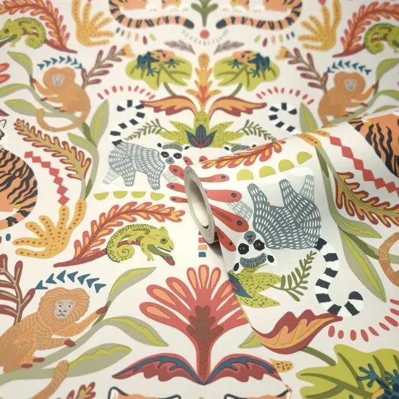 Patterned Wallpaper with Highlights - Terracotta