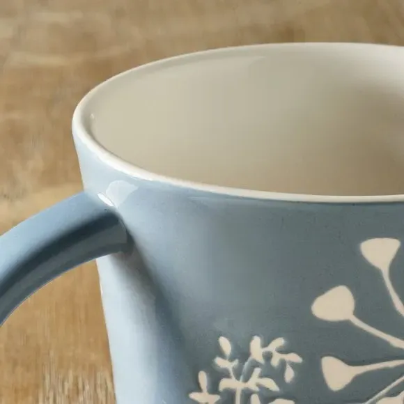 Starling Mug with Botanical Pattern - Blue
