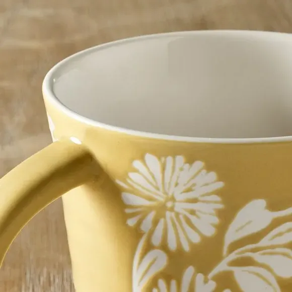 Starling Mug with Botanical Pattern - Yellow