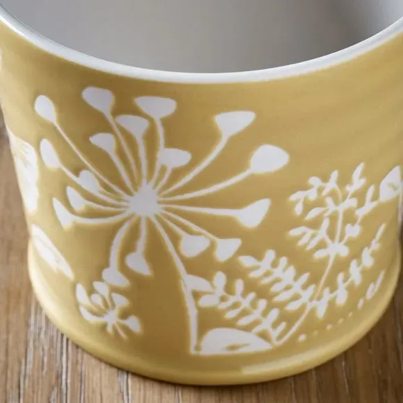 Starling Mug with Botanical Pattern - Yellow