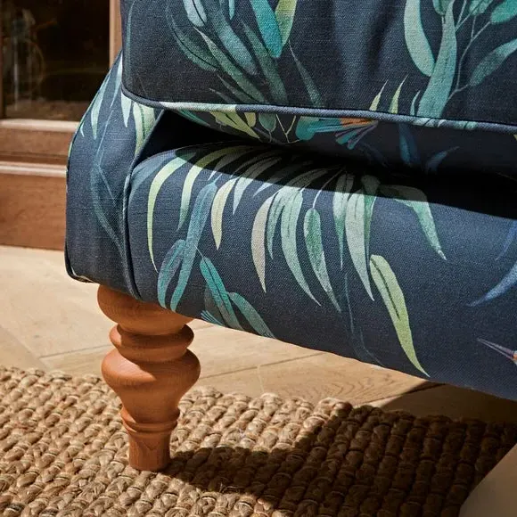 Wing Armchair with Show-Wood Feet - Kingfisher