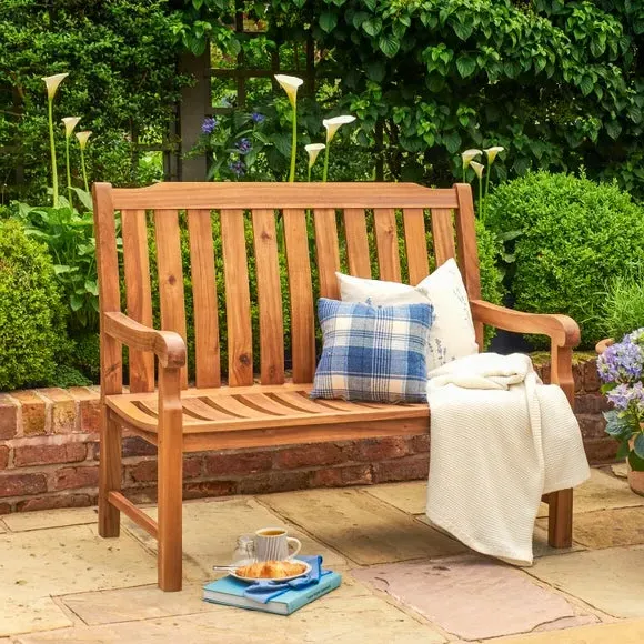 Small Outdoor Bench with Curved Back - Natural, Teak image
