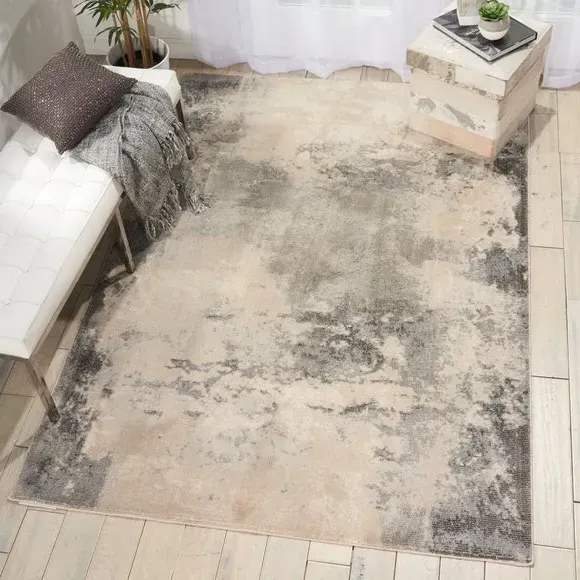 Area Rug with Ombre Effects - Grey