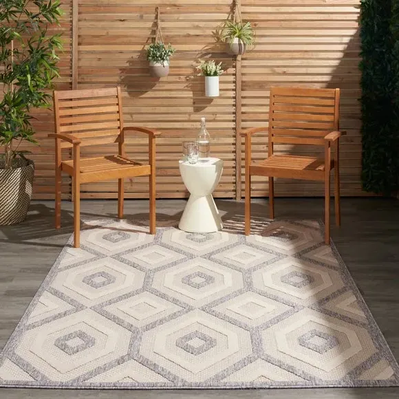 Diamond Pattern Indoor Outdoor Rug - Cream