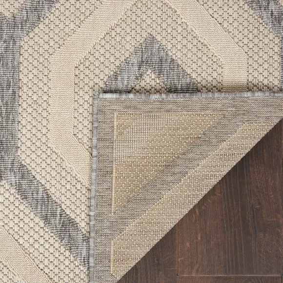 Diamond Pattern Indoor Outdoor Rug - Cream