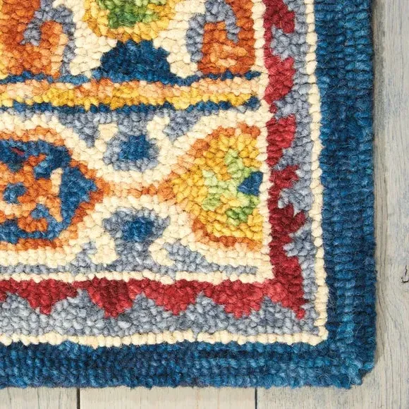 Geometric Rug with Loop Pile - Navy, Pure Wool