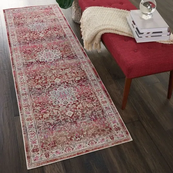 Runner Rug Distressed - Red