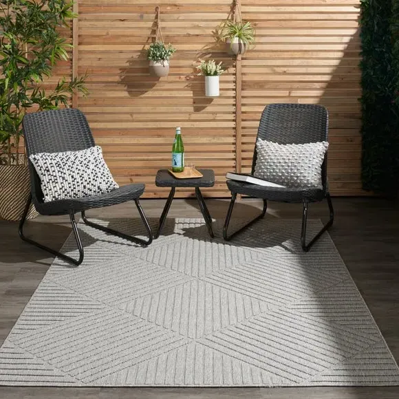 Striped Indoor Outdoor Rug - Grey, Polypropylene