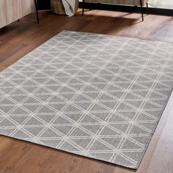 Geometric Indoor Outdoor Rug - Silver image