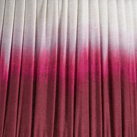 Tapered Lamp Shade with Pleated Design - Red