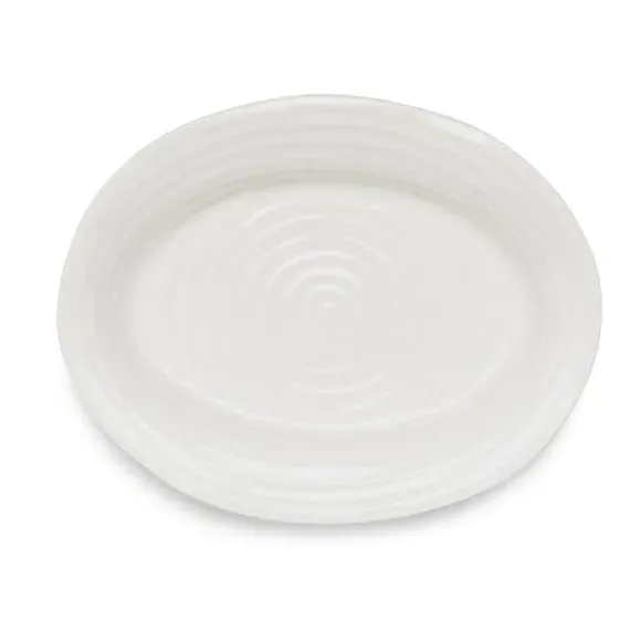 Medium Oval Plate - White, Porcelain