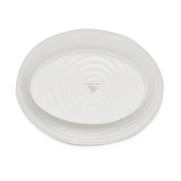 Medium Oval Plate - White, Porcelain