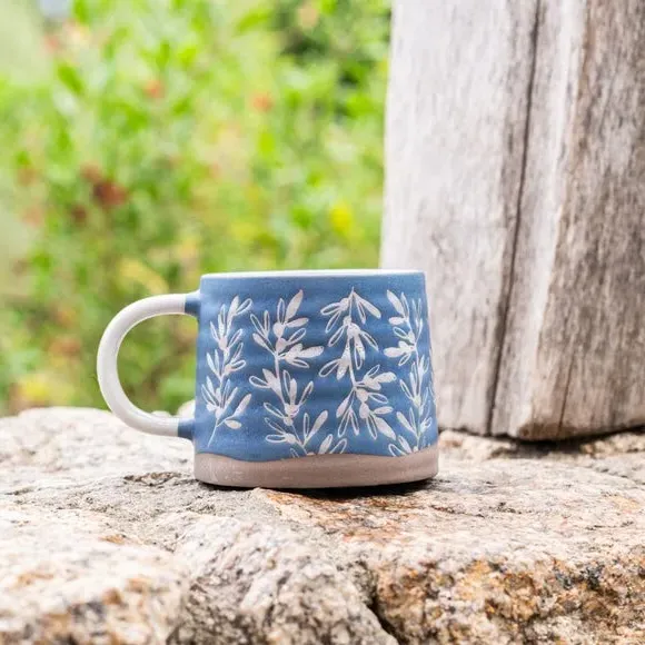 Set of 2 Mugs with Olive Design - Blue, Stoneware image