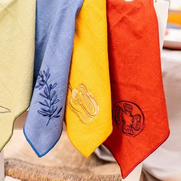 Set of 4 Embroidered Napkins - Multicolor, Cotton