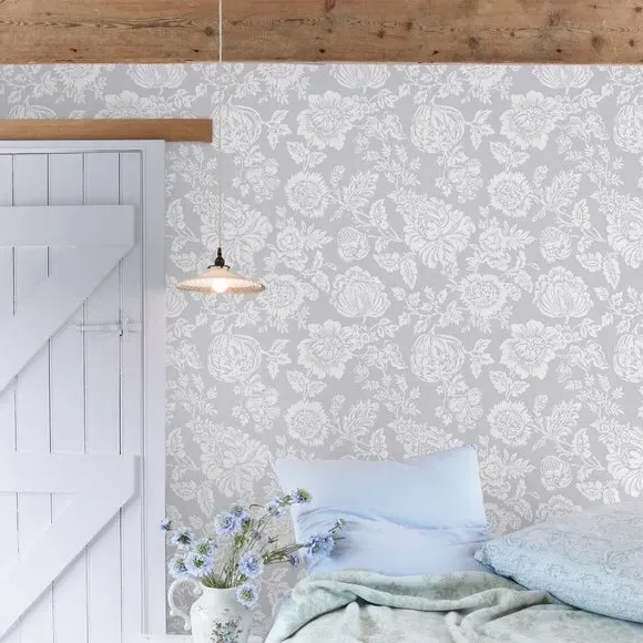 Floral Stipple Wallpaper - Grey