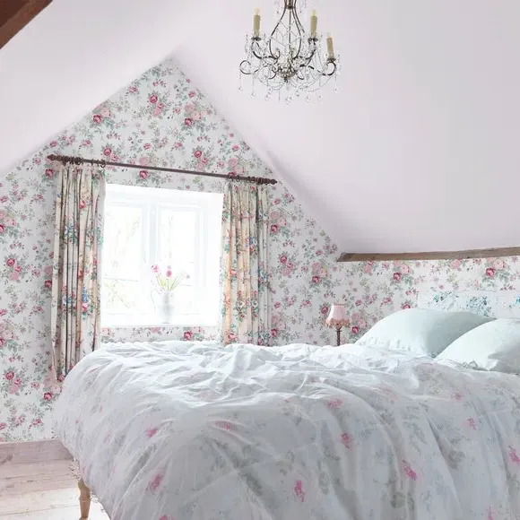 Wild Flower Wallpaper - Off-White