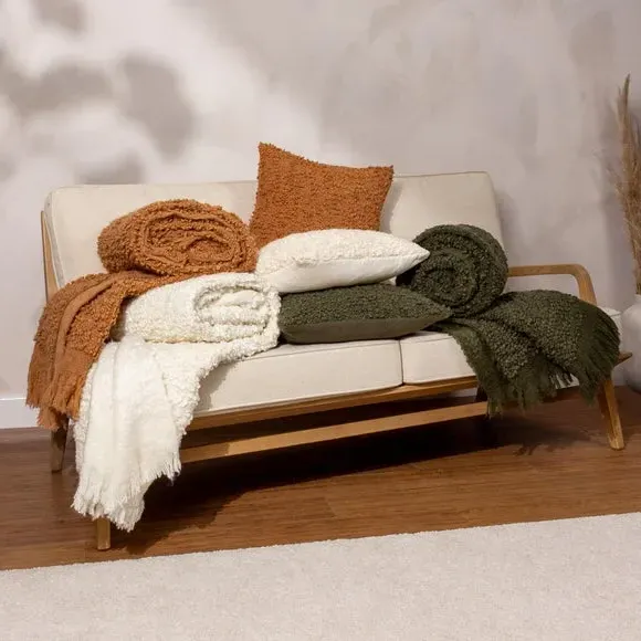 Throw Blanket with Fringe - Ginger, Boucle
