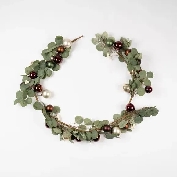 6ft Artificial Garland with Baubles - Bronze