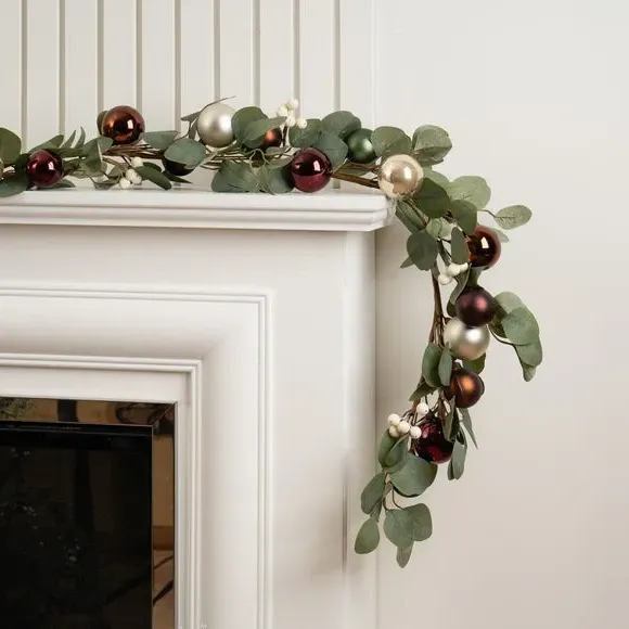 6ft Artificial Garland with Baubles - Bronze image