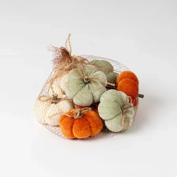 9-Piece Pumpkin Set - Multicolor, Velvet