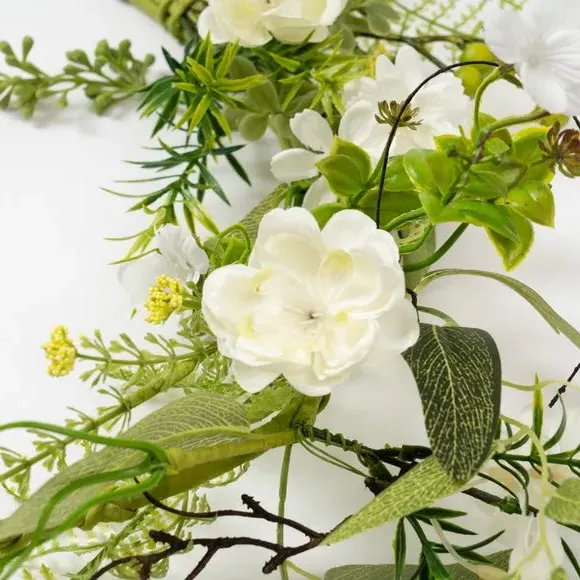 Artificial Daisy Garland - White, Floral