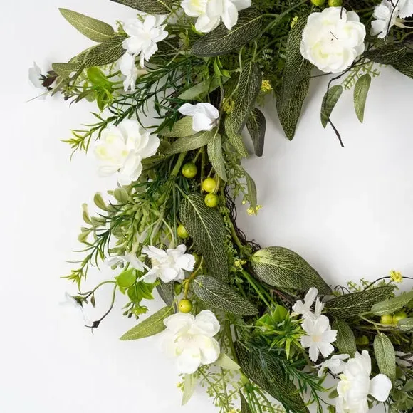 Artificial Daisy Wreath - White, Floral