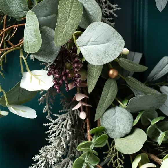 Artificial Eucalyptus Wreath - Green, Leaves