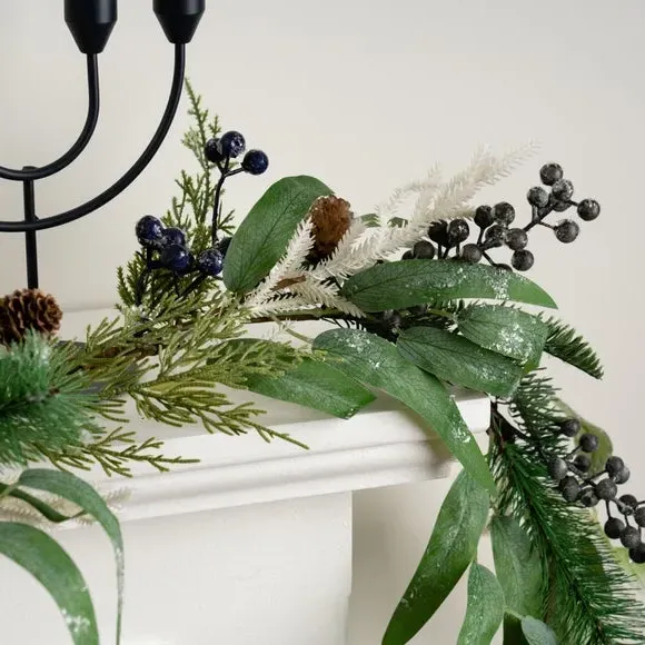Artificial Garland with Berries - Green, Pine