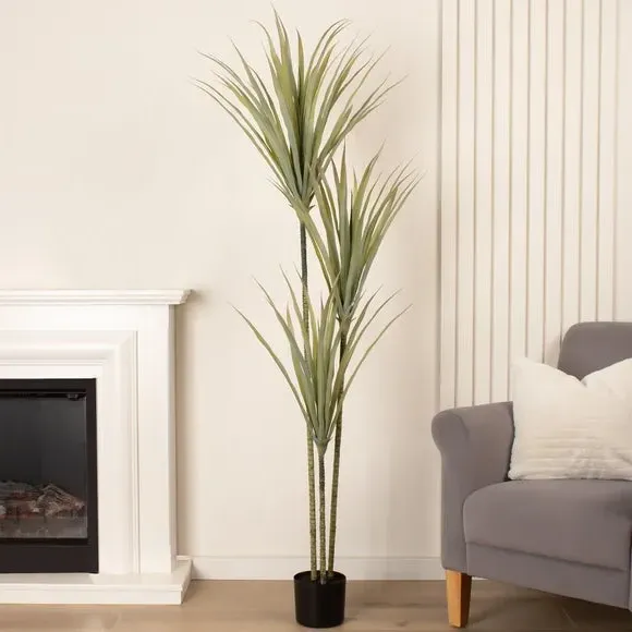 Artificial Yucca Tree - Green, Plastic Pot image