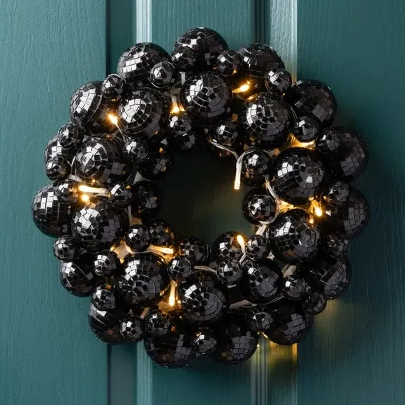 Light-Up Disco Ball Wreath - Black, Mirror image