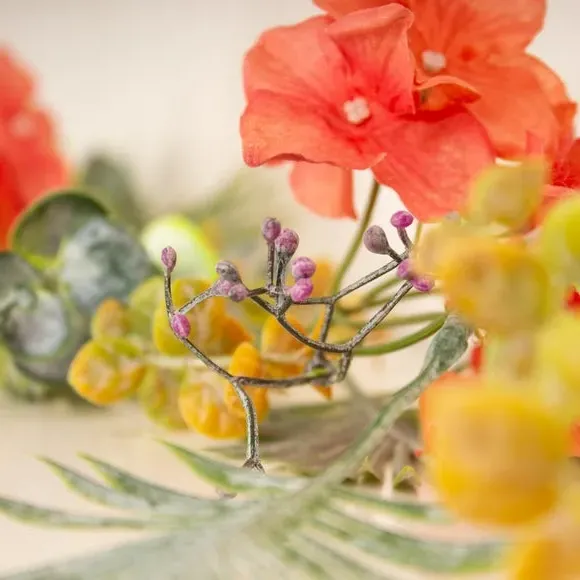 Set of 2 Artificial Garlands - Coral, Hydrangea